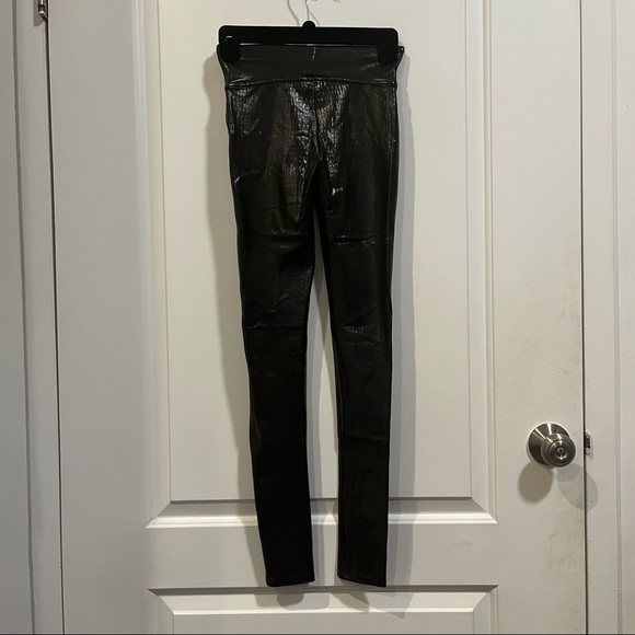 Spanx Faux Leather Croc Leggings in Color Shine - Picture 8 of 8